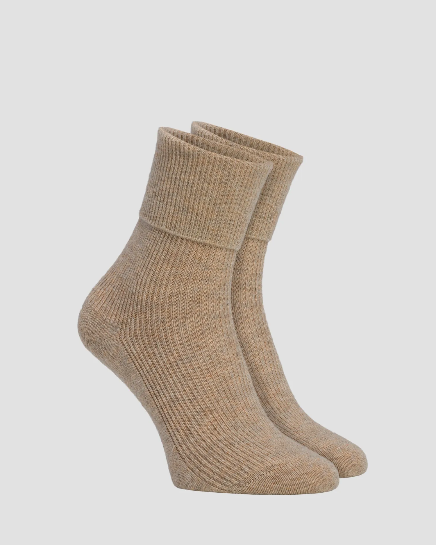 Women's brown cashmere socks Johnstons of Elgin HBN00007-hb0210